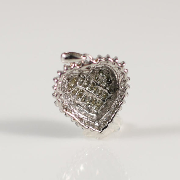 10K White Gold Diamond Heart Pendant