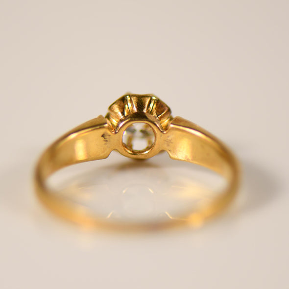 Victorian Buttercup Diamond Ring