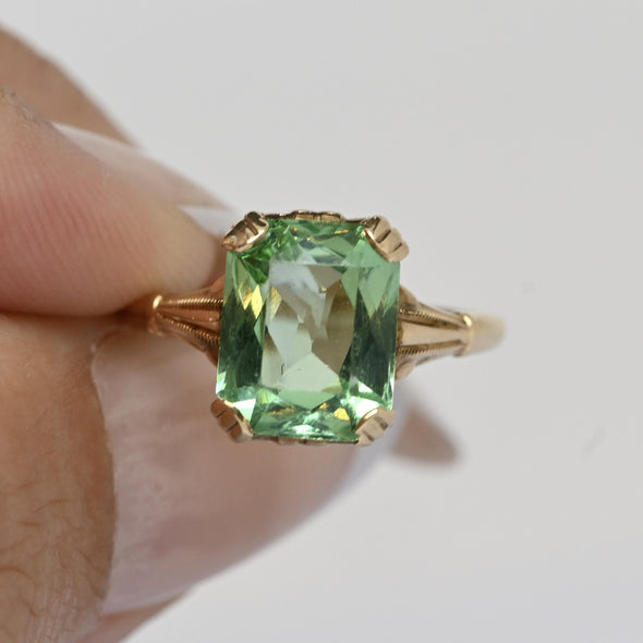 Vintage Green Glass Modified Radiant Cut 10k Gold Ring