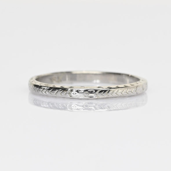 Art Deco 2mm Wedding Band 18k White Gold Ring sz 6