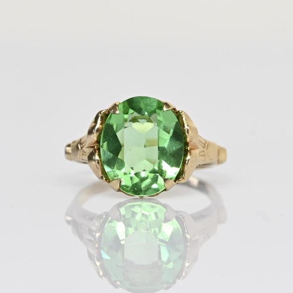 Uranium Glass Green Oval Yellow Gold Retro Solitaire Ring 1940s