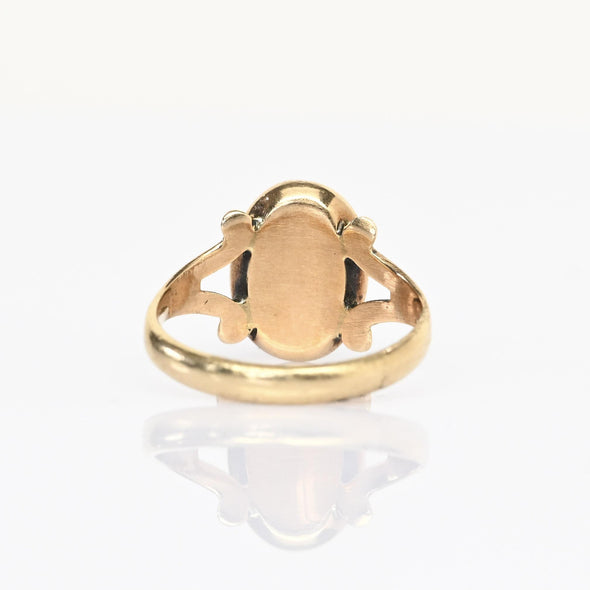 Vintage Carnelian Oval Cab Yellow Gold Ring