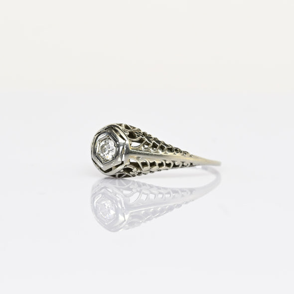 Art Deco Diamond Solitaire 18k White Gold Filigree Ring