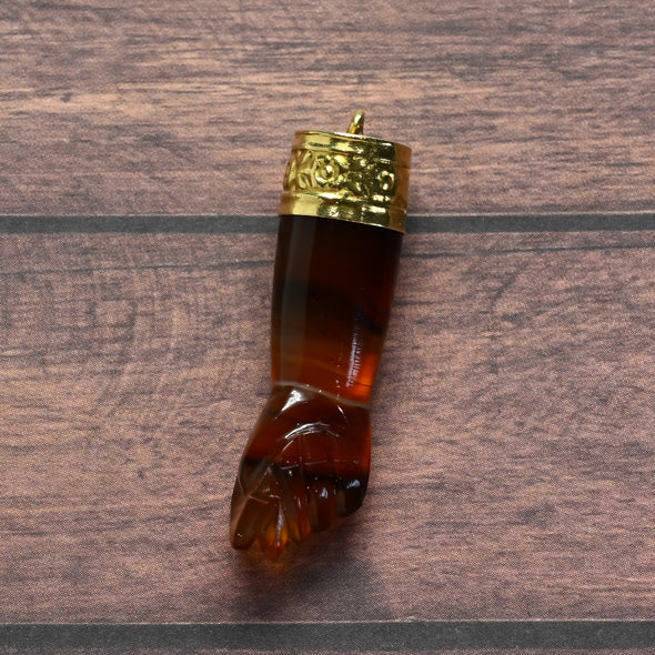 Vintage Agate Figa 18K Yellow Gold Charm Pendant