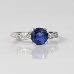 Art Deco Platinum Rich Blue Round Brilliant Cut Natural Sapphire Ring