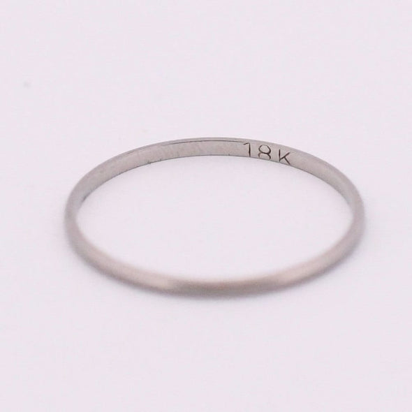 Minimalist Vintage Unisex Stackable Wedding Band