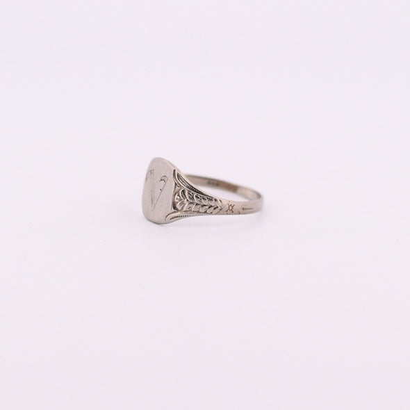 Art Deco Floral Engraved Personalized "V" Signent Ring